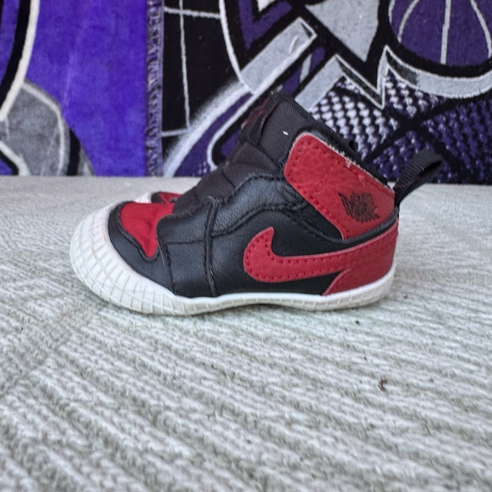 Size 3c - Nike Air Jordan 1 Bootie CB 'Banned' Black/Varsity Red‎ AT3745-023